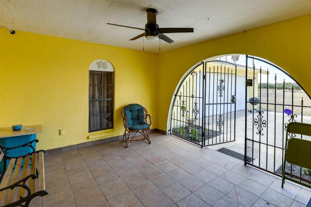Screened Porch Remote Harlingen House!